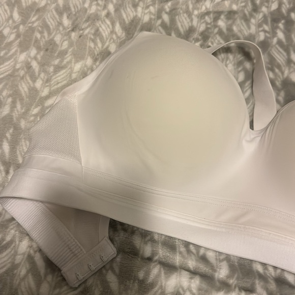 incredible workout bra by victoria’s secret - Picture 6 of 6